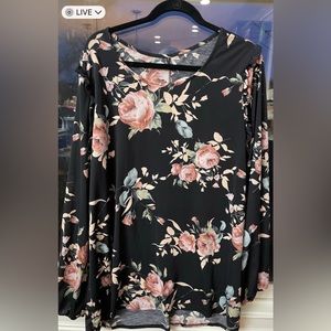 Chic Soul Black Floral Long Sleeve Top,‎ Size 2X, Taking The Garden With Me
